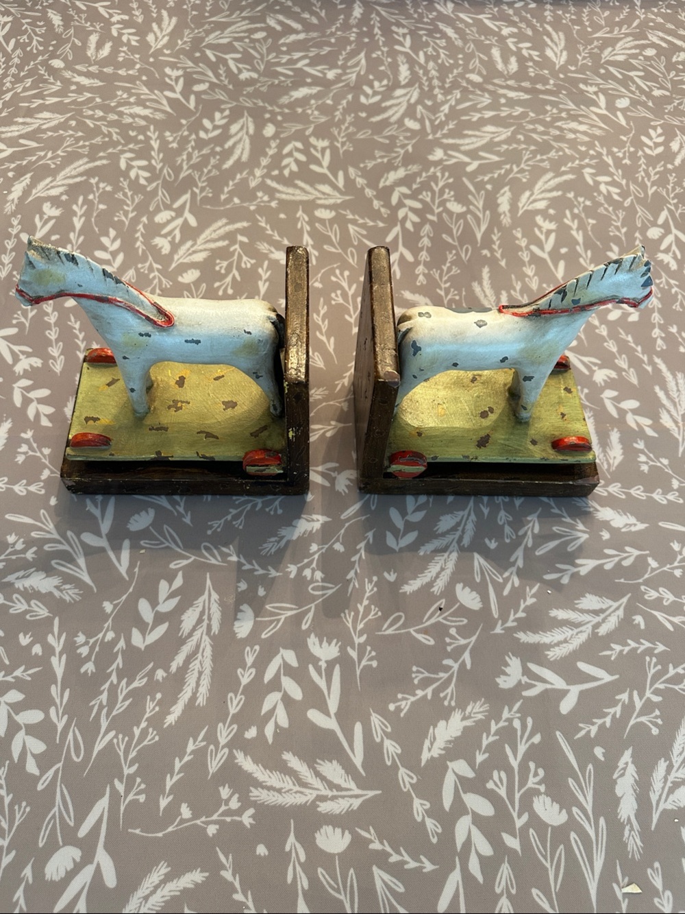 Hand-Painted Folk Horse Bookends in White and Green
